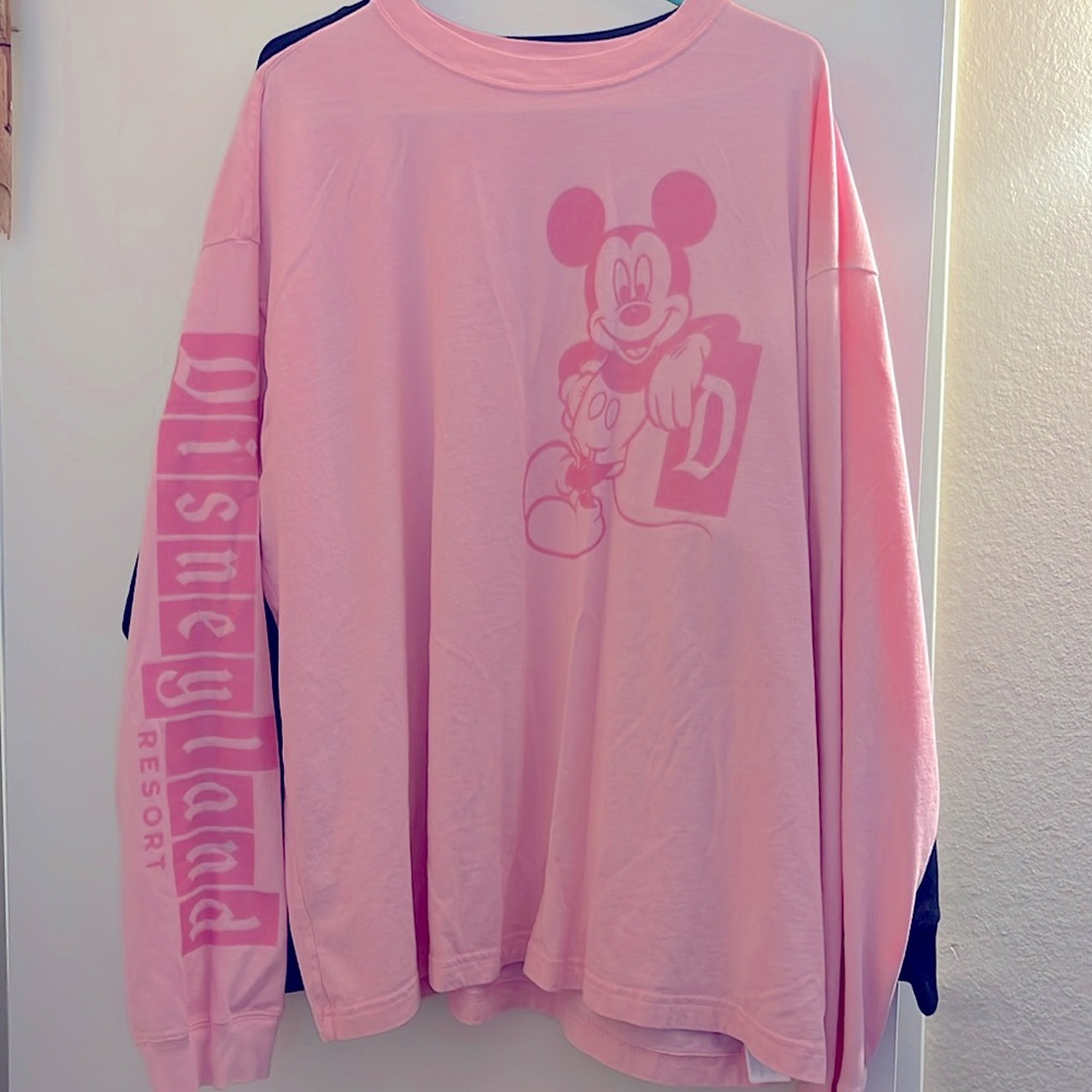 Disneyland Resort Mickey Mouse Piglet Pink Long Sleeve Shirt